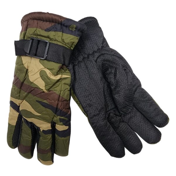 Wholesale Adult Ski Winter Gloves with Strap ÔÇô Green Camouflage