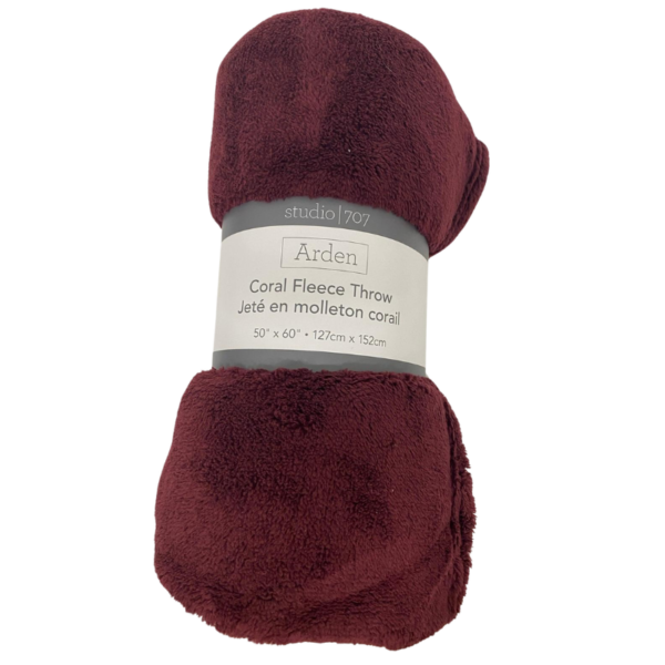Wholesale Throw Blanket Coral - Asst. Solids (50″ x 60″) - Image 9
