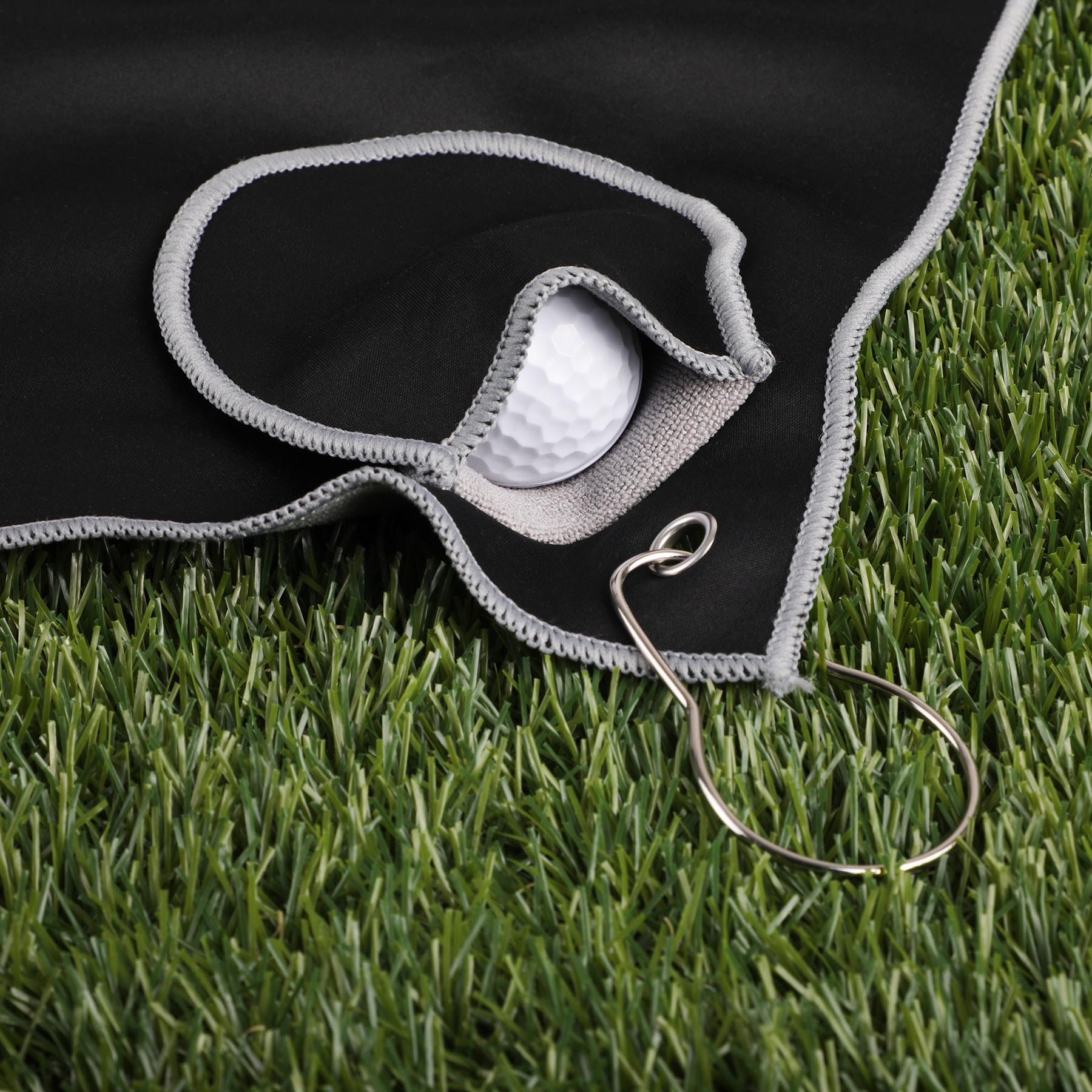 Fairway Recycled Golf Towel With Ball Cleaning Pouch - Image 6