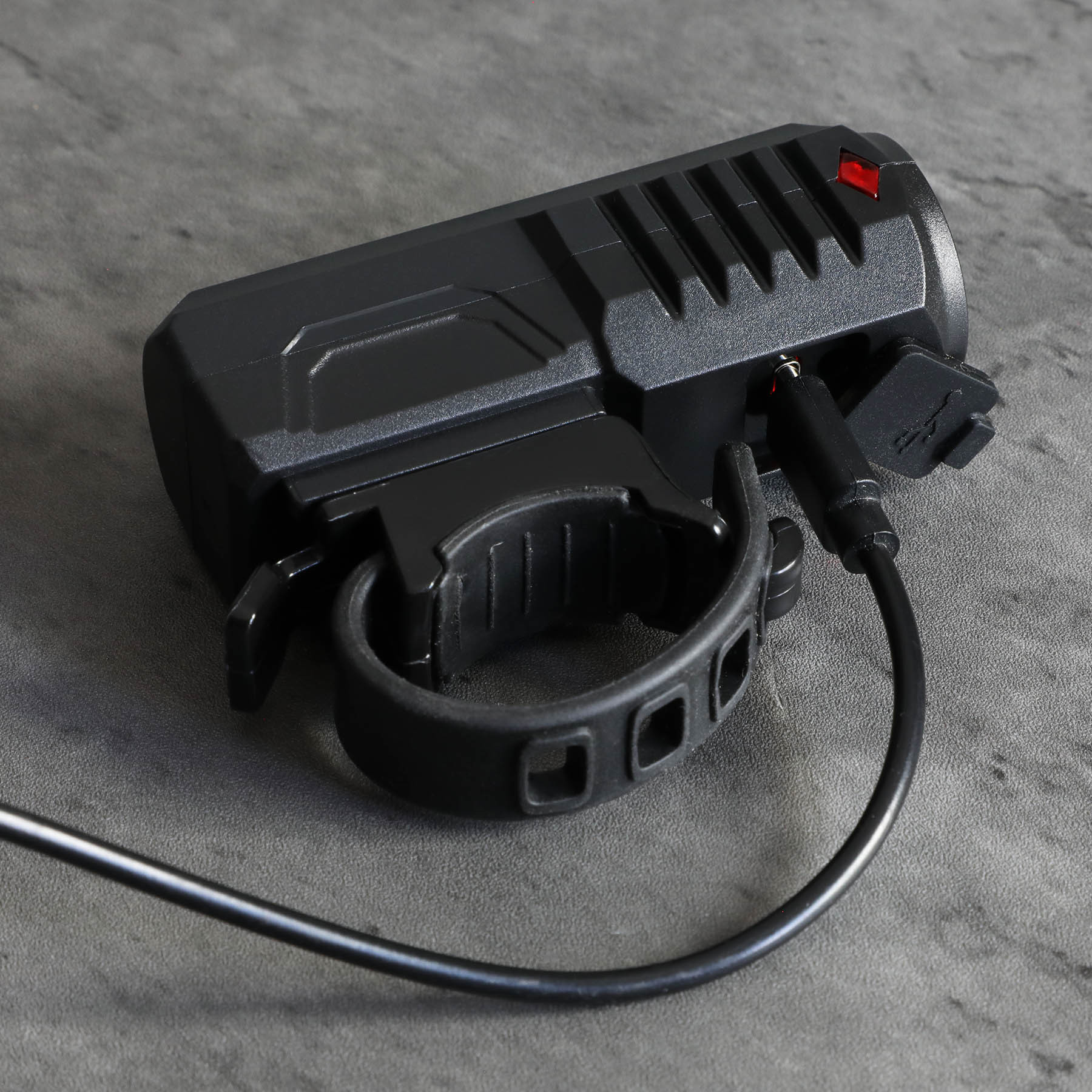 Rechargeable Bike Light - Image 5